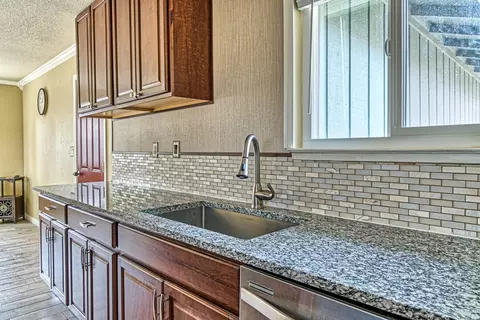 2401 Venus Way, Redding, CA 96002 photo 9