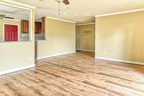 2401 Venus Way, Redding, CA 96002 photo 19