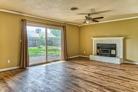 2401 Venus Way, Redding, CA 96002 photo 15