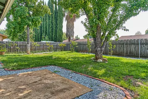2401 Venus Way, Redding, CA 96002 photo 36