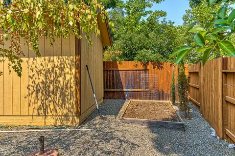 3052 Stonecrest Pl, Redding, CA 96001 photo 49