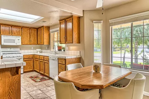 3052 Stonecrest Pl, Redding, CA 96001 photo 11