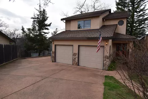 3712 Rosita Dr, Redding, CA 96001 photo 2
