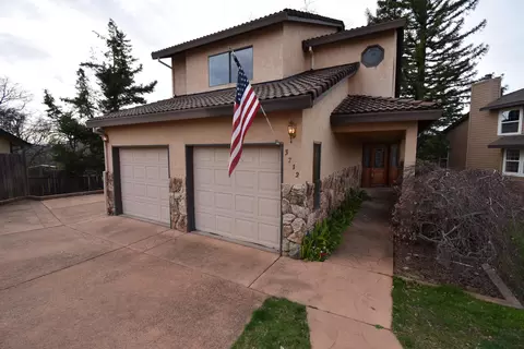 3712 Rosita Dr, Redding, CA 96001 photo 1