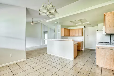 17555 Brehaven Ln, Anderson, CA 96007 photo 5