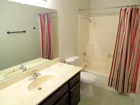 105 Robin St, Red Bluff, CA 96080 photo 9
