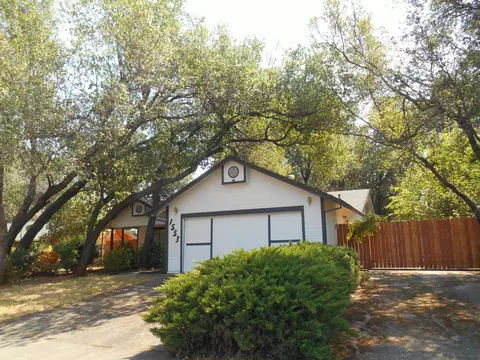 1553 Morningsun Dr, Redding, CA 96002 photo 12