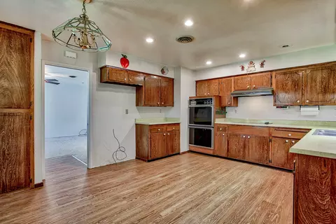 2029 Glengary Dr, Redding, CA 96001 photo 8