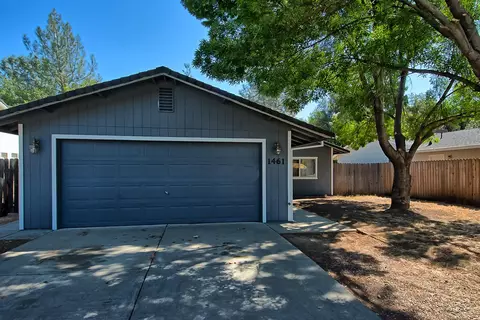 1461 Murieta Loop, Redding, CA 96002 photo 2