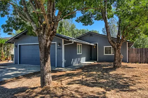1461 Murieta Loop, Redding, CA 96002 photo 1