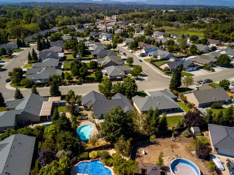 7776 Pit Rd, Redding, CA 96001 photo 12