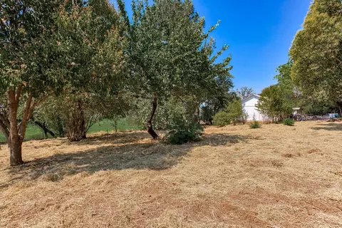 2840 Larkspur Ln, Redding, CA 96002 photo 39