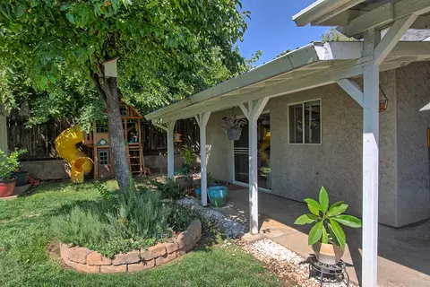 1983 Saltu Dr, Redding, CA 96002 photo 33