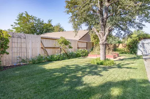 2235 Sageway Dr, Redding, CA 96003 photo 32