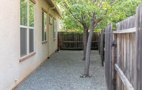553 Rivercrest Pkwy, Redding, CA 96002 photo 26
