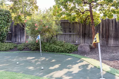 553 Rivercrest Pkwy, Redding, CA 96002 photo 18