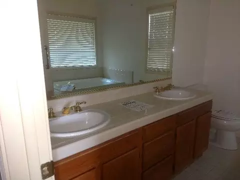 2215 Kathleen Way, Redding, CA 96003 photo 13