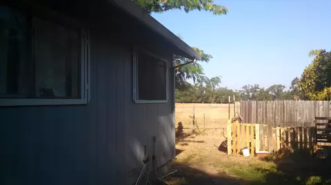 2410 Mill St, Anderson, CA 96007 photo 3