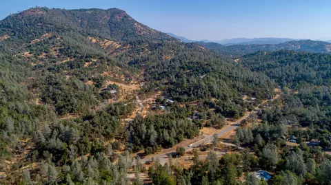 21334 Driftwood Trl, Redding, CA 96003 photo 14