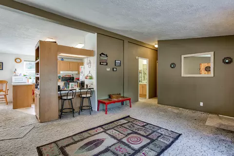 21334 Driftwood Trl, Redding, CA 96003 photo 4