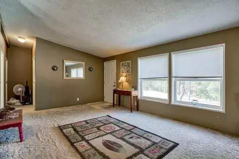 21334 Driftwood Trl, Redding, CA 96003 photo 3