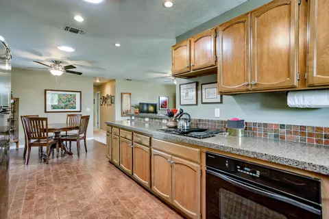2259 Alameda Ave, Redding, CA 96001 photo 11