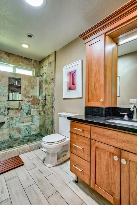 2259 Alameda Ave, Redding, CA 96001 photo 22