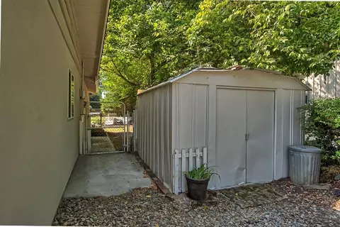2959 Sacramento Dr, Redding, CA 96001 photo 46