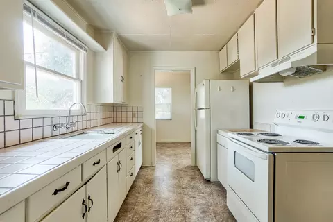 1326 Magnolia Ave, Redding, CA 96001 photo 14