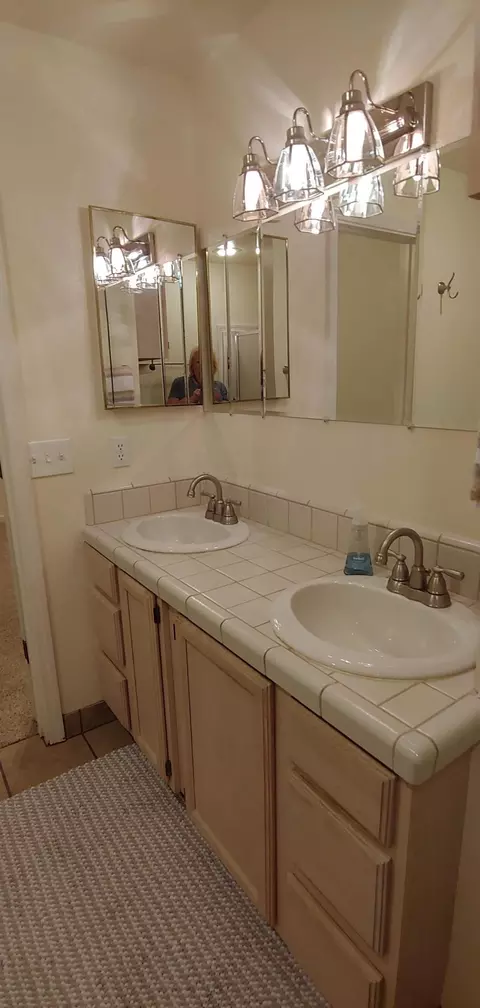 2255 Wicklow St, Redding, CA 96001 photo 10