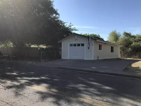 925 Aloha St, Red Bluff, CA 96080 photo 3