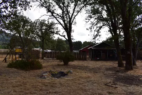 53 Humboldt, Hayfork, CA 96041 photo 6