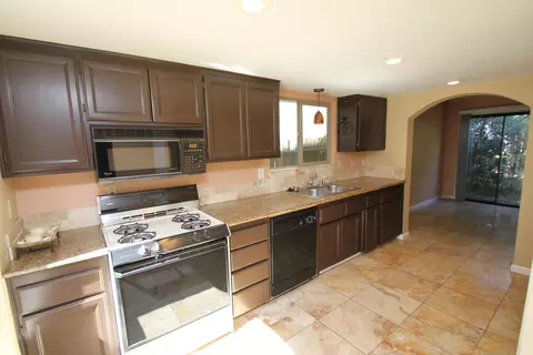 850 Tanglewood Dr, Redding, CA 96003 photo 19