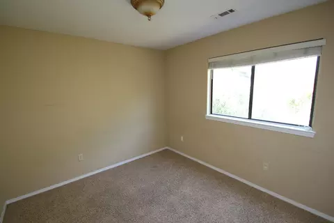 850 Tanglewood Dr, Redding, CA 96003 photo 11