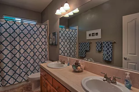 4015 Silver Lace Ln, Redding, CA 96001 photo 12