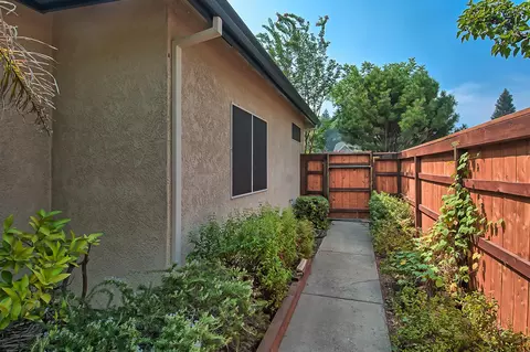 4015 Silver Lace Ln, Redding, CA 96001 photo 52