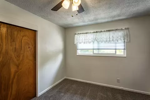 1623 Willis St, Redding, CA 96001 photo 28