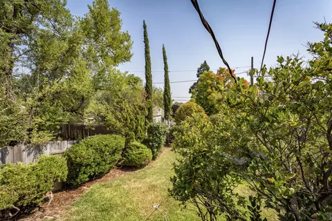 1623 Willis St, Redding, CA 96001 photo 14