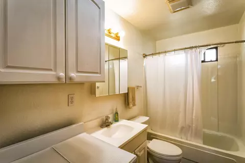 1623 Willis St, Redding, CA 96001 photo 29