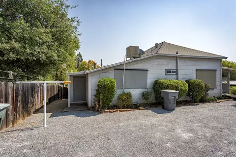 1623 Willis St, Redding, CA 96001 photo 7