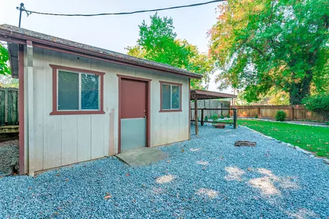 2116 Washington Ave, Redding, CA 96001 photo 18