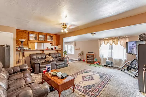 10259 Abernathy Ln, Redding, CA 96003 photo 7