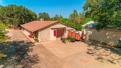 10259 Abernathy Ln, Redding, CA 96003 photo 3