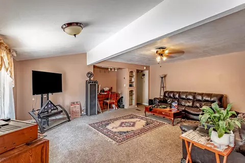 10259 Abernathy Ln, Redding, CA 96003 photo 5