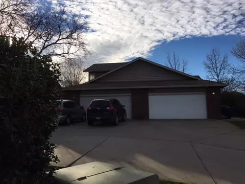 2070 Fancy Oaks Dr, Redding, CA 96003 photo 1