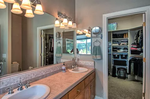 2790 Pacific Ave, Redding, CA 96002 photo 10