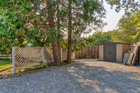 438 Agate Way, Redding, CA 96003 photo 39