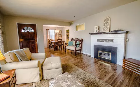 2935 Mahan St, Redding, CA 96001 photo 5