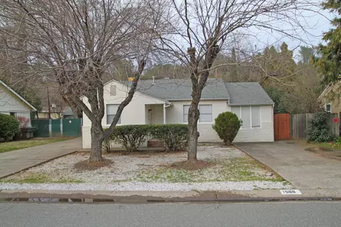 1566 Santa Fe Ave, Redding, CA 96003 photo 2