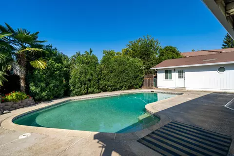 2682 Amethyst Way, Redding, CA 96003 photo 37